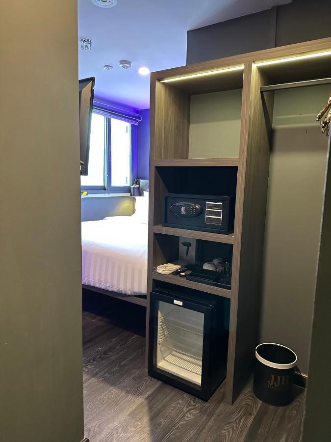 Hotel Jjh - Newly Opened Near Bugis Szingapúr Kültér fotó