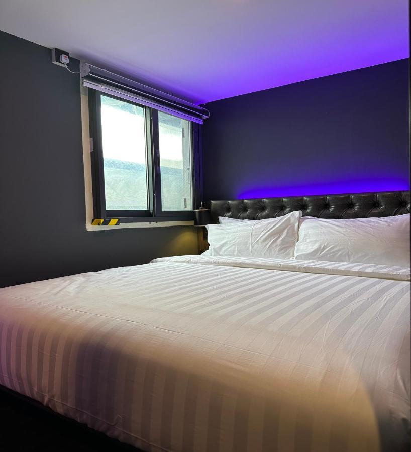 Hotel Jjh - Newly Opened Near Bugis Szingapúr Kültér fotó
